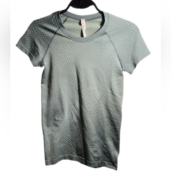 Lululemon Swiftly Tech Stretch Seamless Yoga Run Athletic short sleeve top 6 - Picture 2 of 3